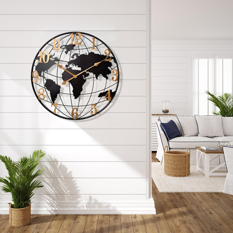 Horloge murale en métal Katinia