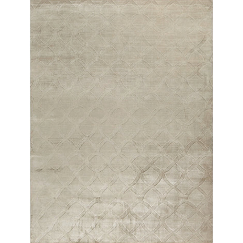 Smooch Geometric Area Rug in Silver, Rectangle 6' x 9'