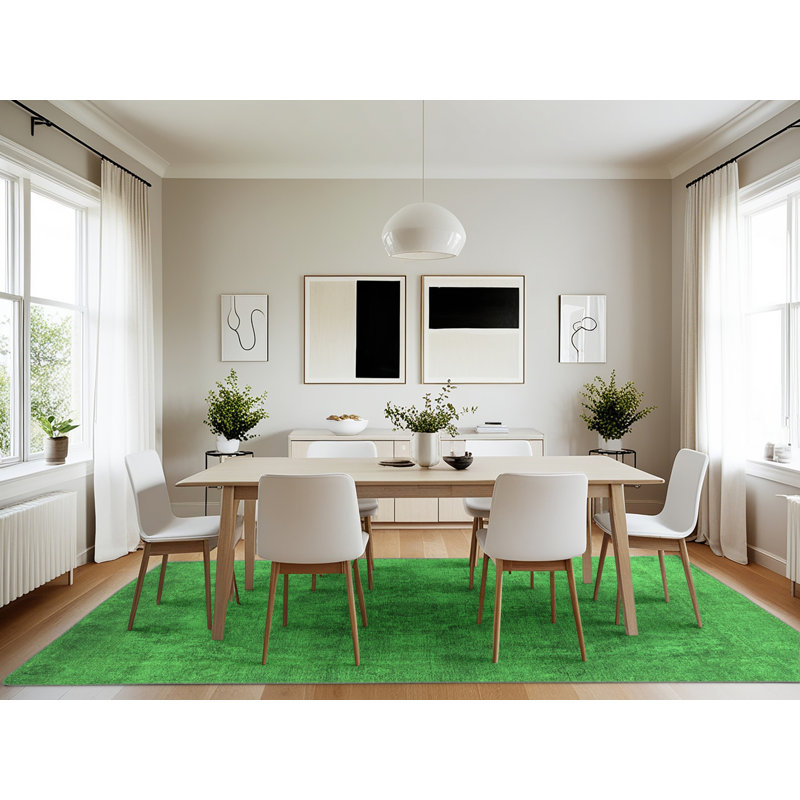 Erikc Washable Oriental Indoor Rug, Rectangle 7' x 10'