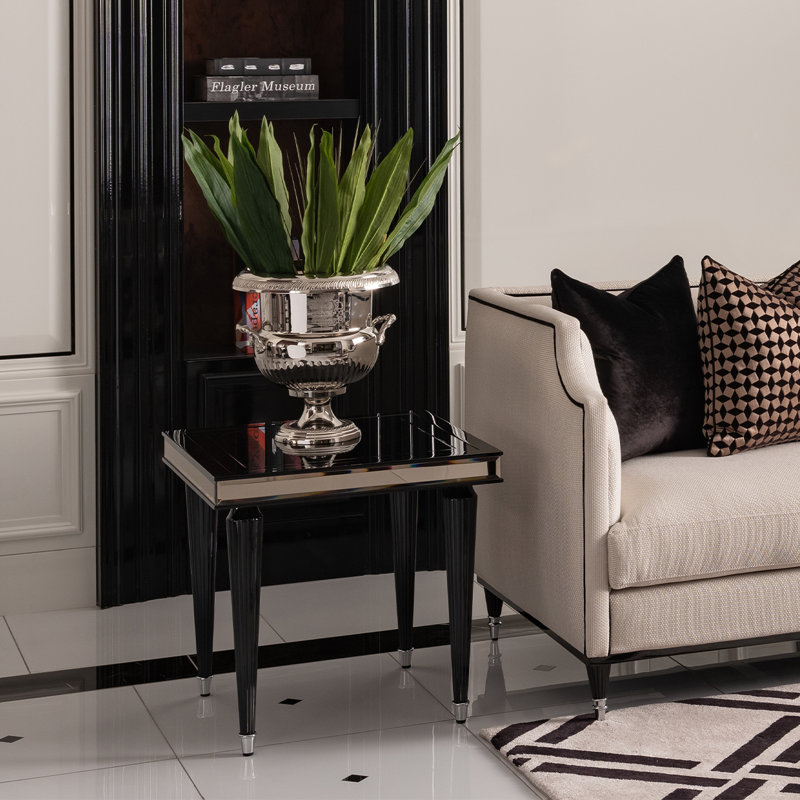 La Francaise End Table