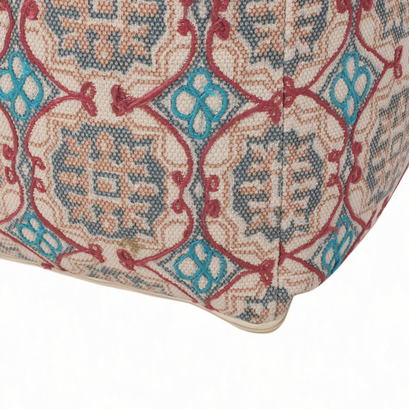 Pouf en tissu fabriqué à la main