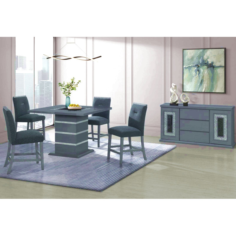 Buffet, Gris foncé