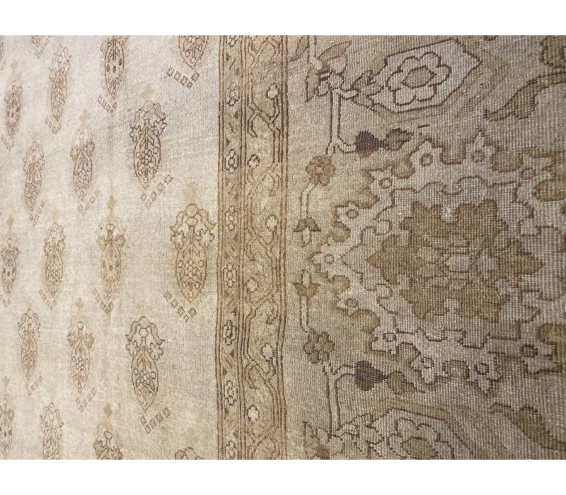Tapis ivoire / beige antique en laine noué à la main Amritsar