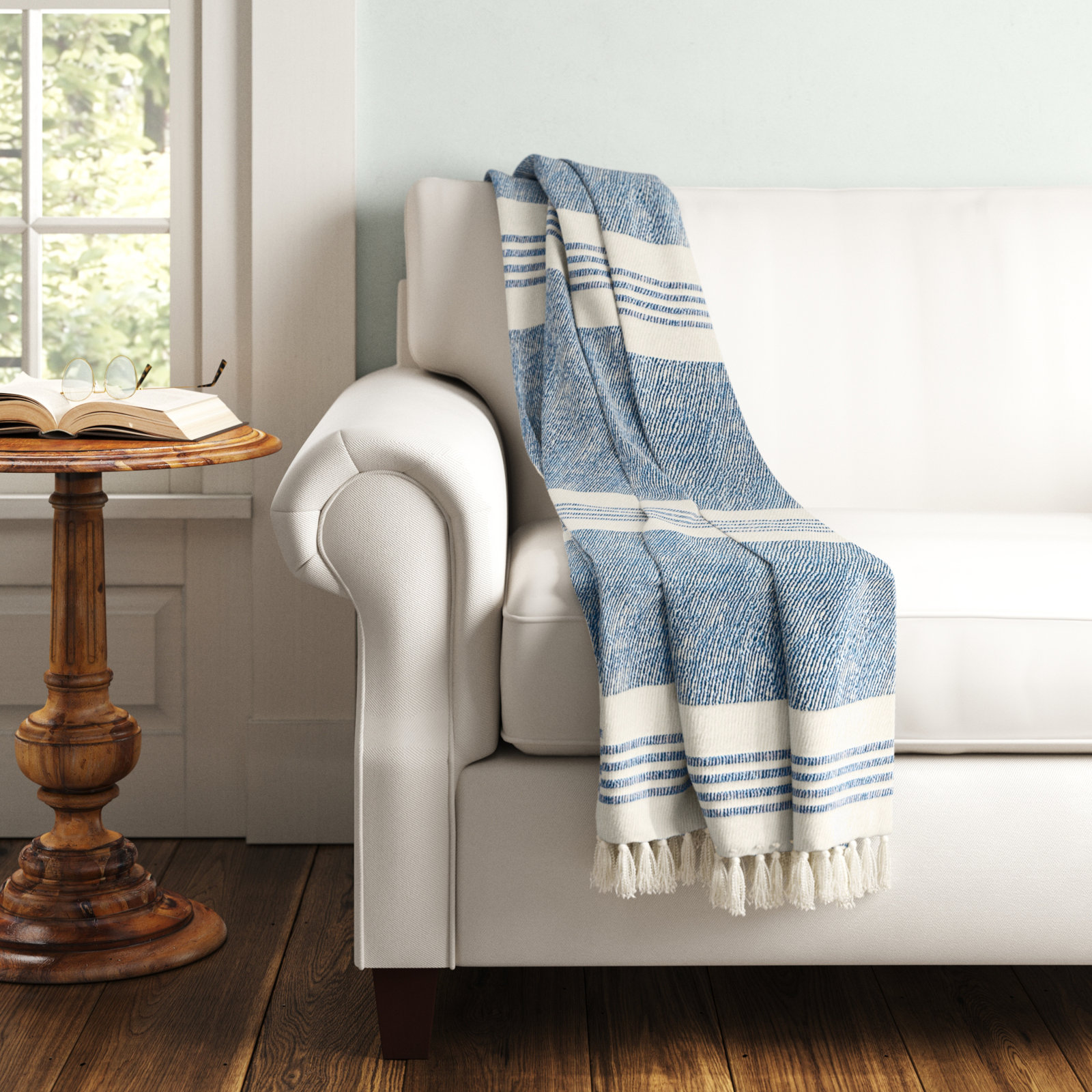 Sully Throw Blanket, Dark Blue/Cream
