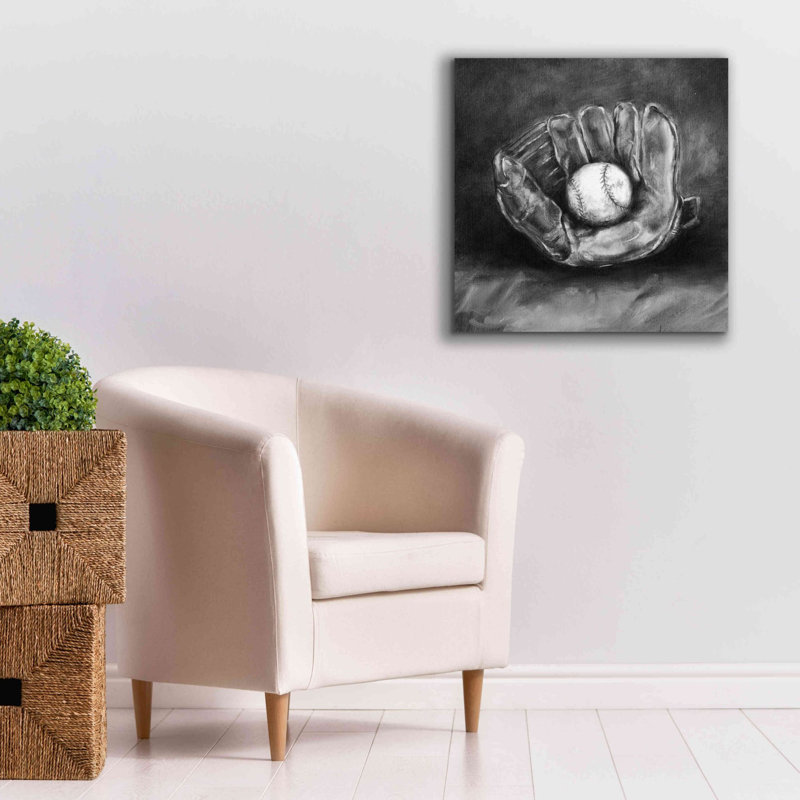 «Rustic Sports III Black and White» par Ethan Harper, estampe numérique sur toile, H 26 po x l 26 po x P 1,5 po