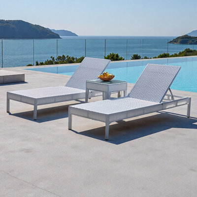 Outdoor beach courtyard leisure recliner