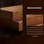 Armoire de coin noire en bois massif