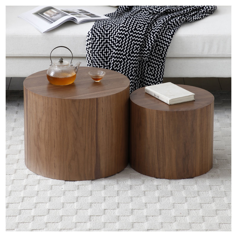 Ensemble de 2 tables basses gigognes rondes, tables d'appoint modernes en MDF avec détails en relief pour salon et chambre, fini noyer