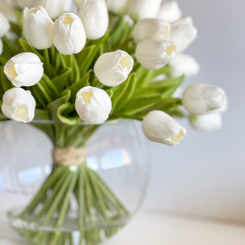 Arrangement floral moderne 60 tulipes, Blanc