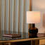 Lampe de table en céramique de 15 pouces avec abat-jour en lin blanc, interrupteur rotatif double, conception moderne Mid-Century pour l'éclairage de chambre à coucher, de bureau ou de salon