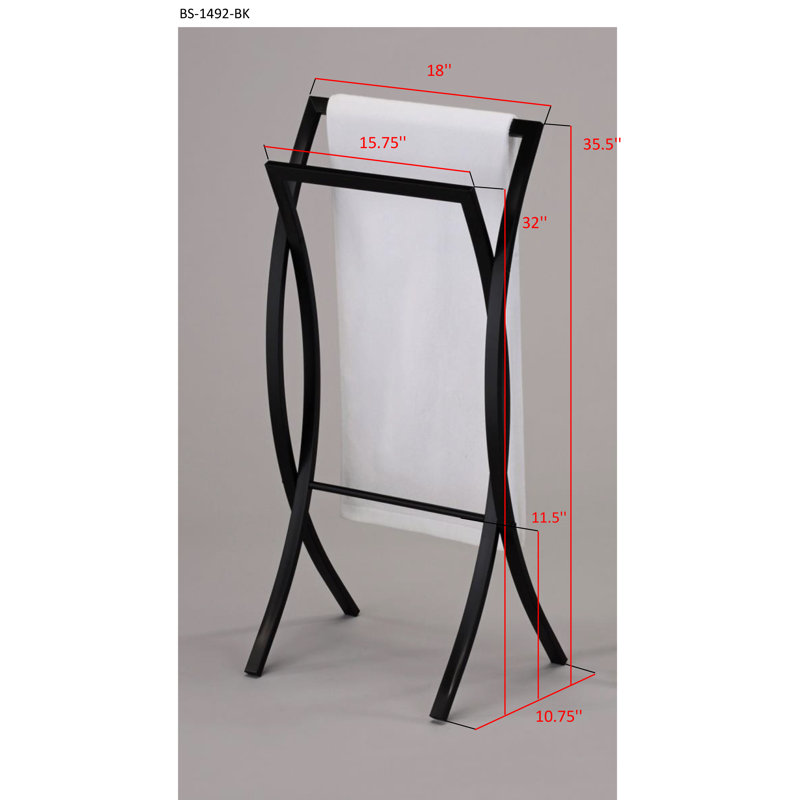 Porte-serviettes de salle de bain autoportant avec deux barres chromées et une base en métal lestée pour suspendre des serviettes de bain et des débarbouillettes dans des espaces compacts au design contemporain épuré
