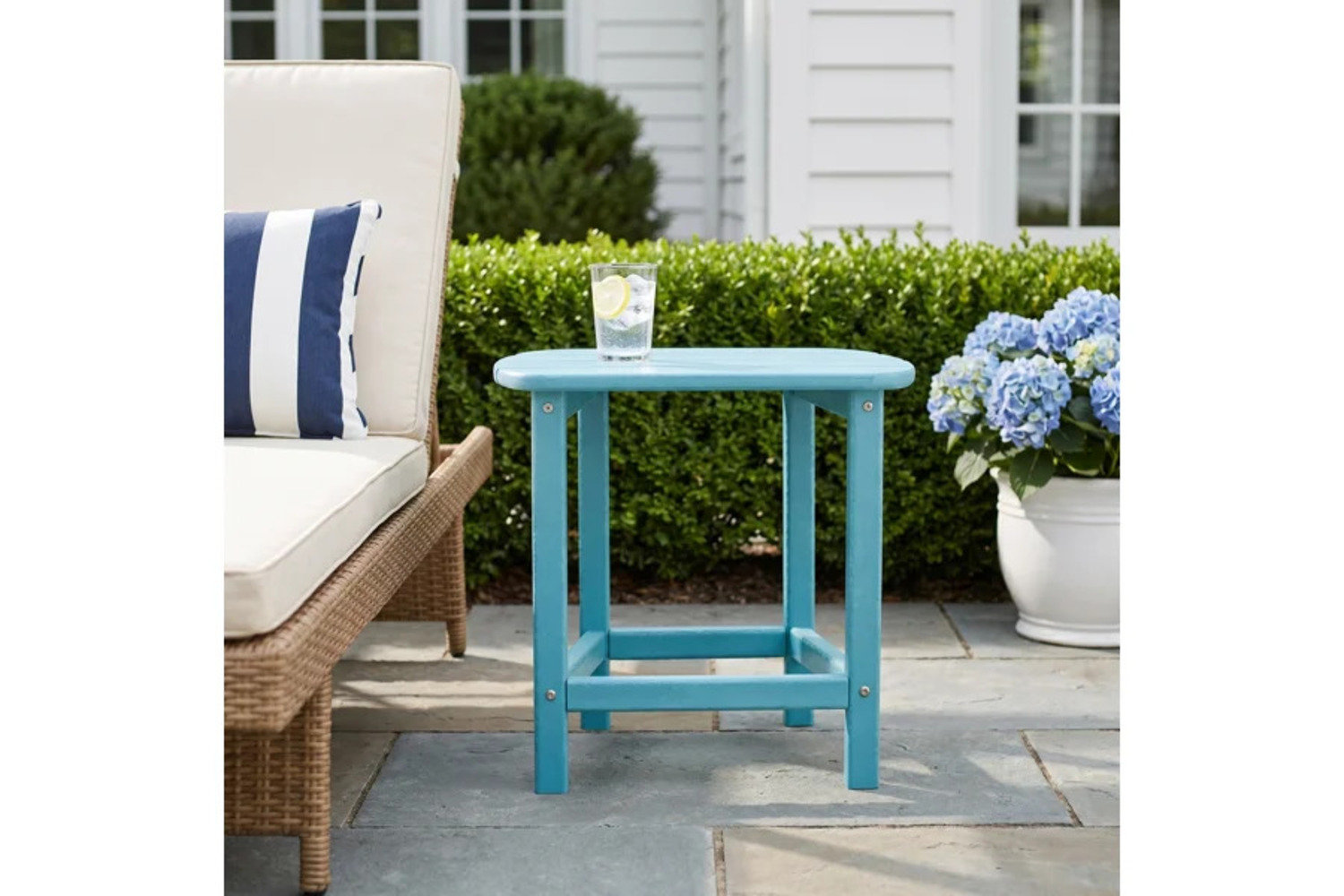 POLYWOOD® South Beach 19" Patio Side Table, Aruba