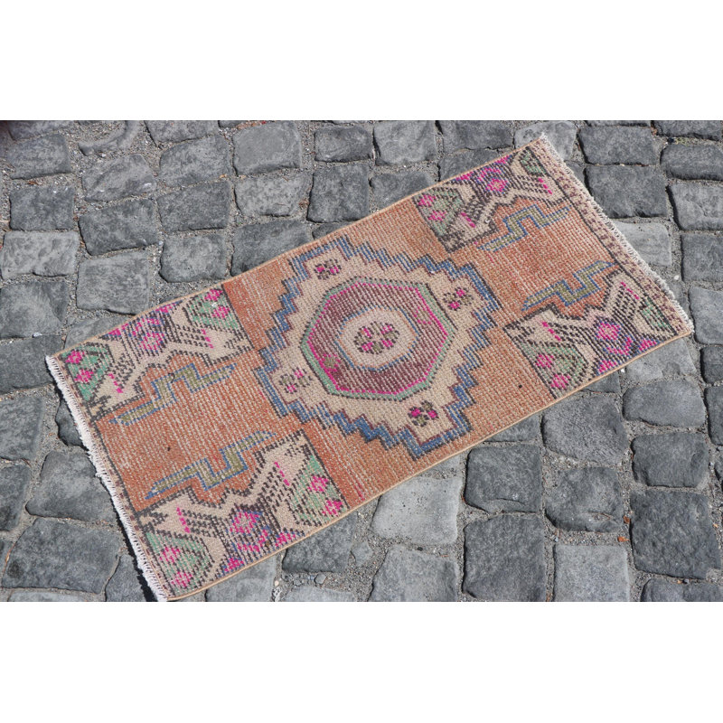 Petit tapis rétro en bronze turc - unique tapis de salle de bain Anatolian avec un design Oushak coloré