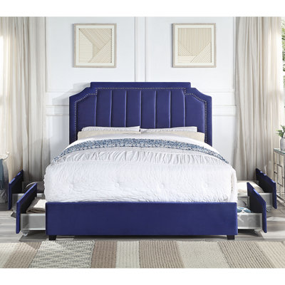 Fionnlagh Upholstered Storage Bed