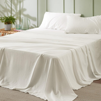 Bedsure Polyester Microfiber Sheet Set Hotel Luxury Sheets, Easy Care Cooling Bed Sheet Set 84GSM（101" x 107")
