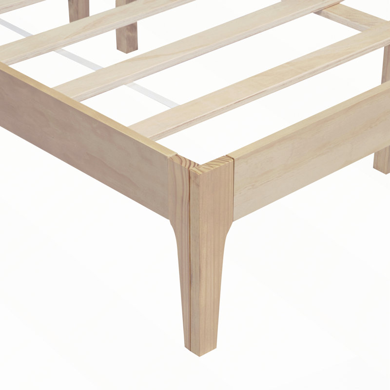 Lit en bois massif avec tête de lit en rotin et pieds de soutien en bois, Très grand lit, Naturel
