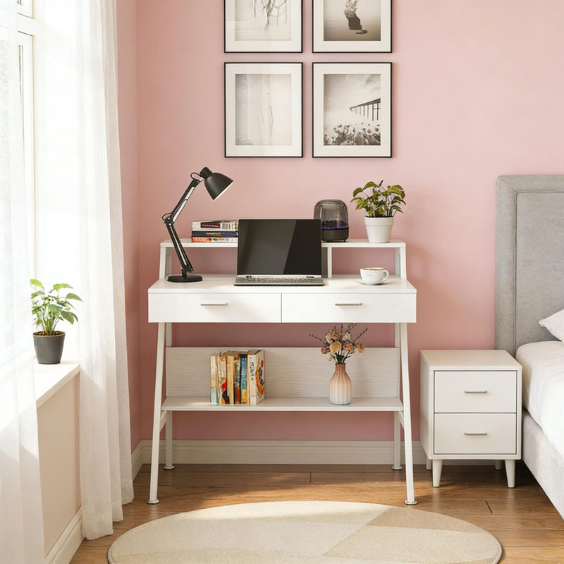 Bureau d'écriture compact 47 pouces avec rangement et moniteur