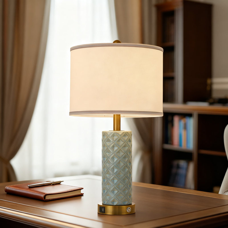 Ensemble de 2 lampes de table à contrôle tactile avec éclairage à 3 voies à intensité variable et deux ports de charge USB A + C, base en céramique moderne et abat-jour en lin réglable pour la chambre à coucher et le salon