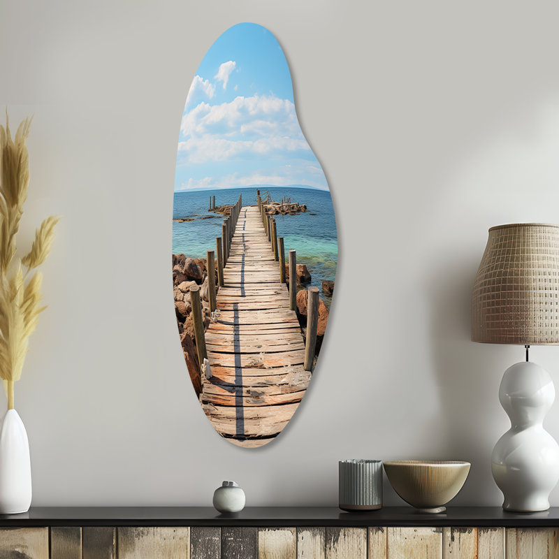 Pier and Dock Rustic II - art mural asymétrique en forme de port côtier, H 38 po x l 15 po x P 1 po