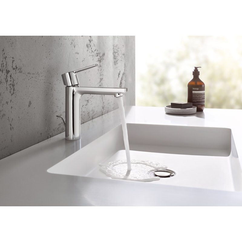 Lineare™ Single Hole Bathroom Faucet with Drain Assembly, Starlight Chrome