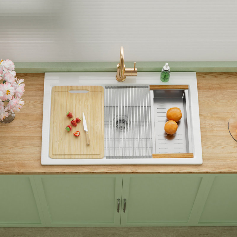 Évier de cuisine encastré en argile réfractaire 33 po x l 22 po à 1 trou avec une passoire et une planche à découper
