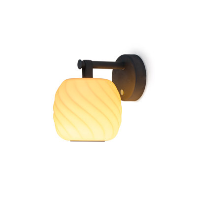 Ice Cream Wall Sconce. (US)
