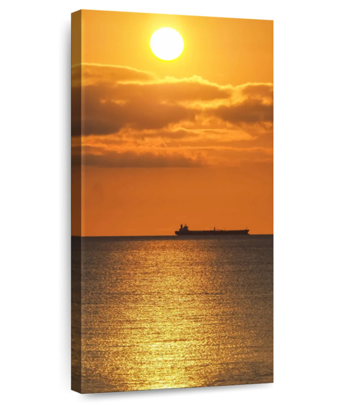 Coucher de soleil spectaculaire sur l'océan, H 24 po x l 12 po