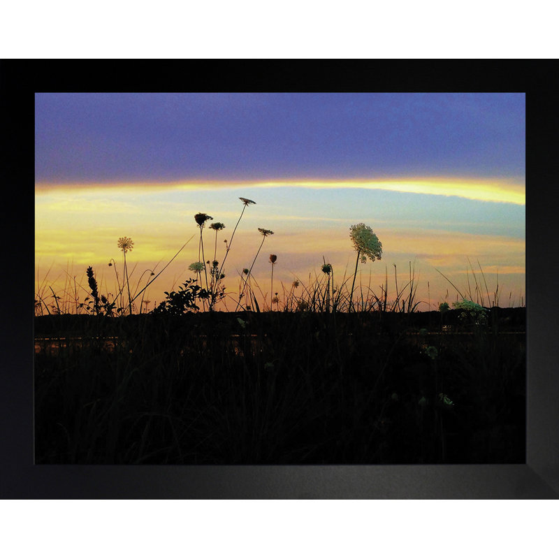 «Sky Meets Earth» par Michelle Daegan - reproduction de photo, Papier encadré noir, Pas de tapis