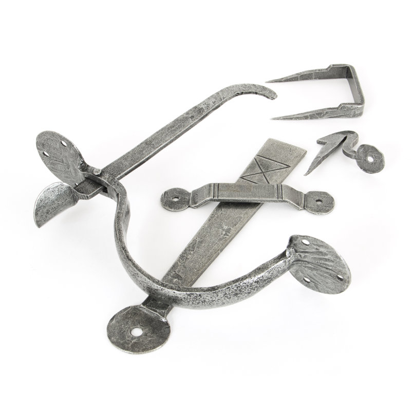 Bean Medium Thumb Latch, 21cm H x 19cm W x 17.4cm D, Pewter Patina