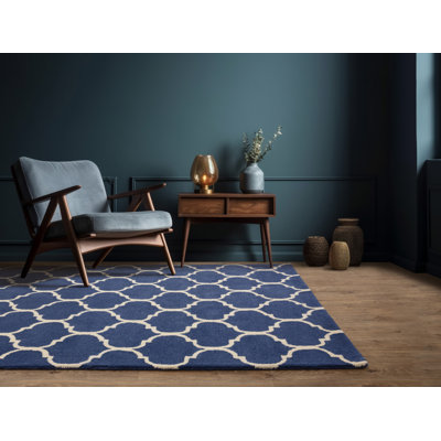 Reina Geometric Wool Hand Woven Area Rug