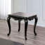 26,5 po. Table de bout rectangulaire noire en bois avec détails sculptés et pieds en cabriole