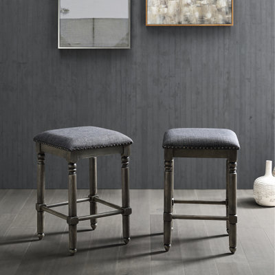 Tabouret 2 de hauteur comptoir rembourré, gris - rustique chic avec siège en tissu brun clair et tête de clou bronze, bois d'hévéa massif et contreplaqué, l 16 po x P 16 po H 23,68 po, assemblage requis 2 garnitures de têtes de clou, style requis