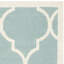 Tapis géométrique en laine / coton tissé à la main Rodgers - bleu clair / ivoire-1661747410