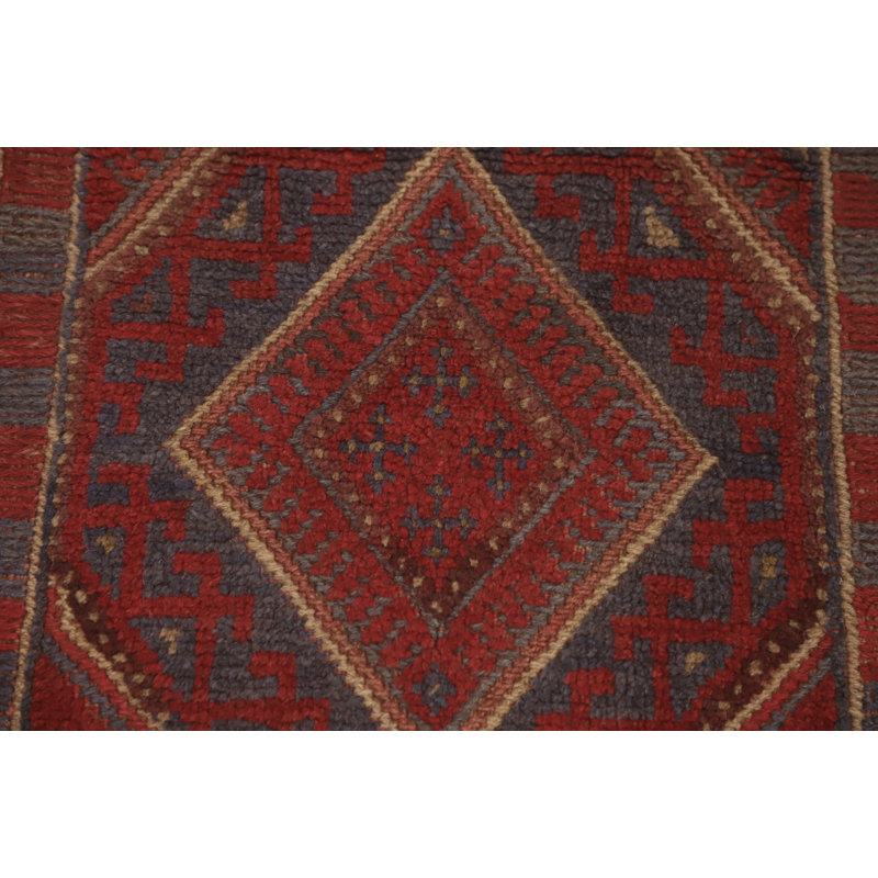 Tapis de couloir rouge 7 pi 11 po x 1 pi 11 po One-of-a-Kind
