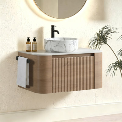 Meuble-lavabo Erba de 30 po avec lavabo, armoire murale en chêne miel avec porte-serviettes gratuit, conception de lavabo simple en céramique de Carrare blanc, sans drain et robinet, pré-assemblé