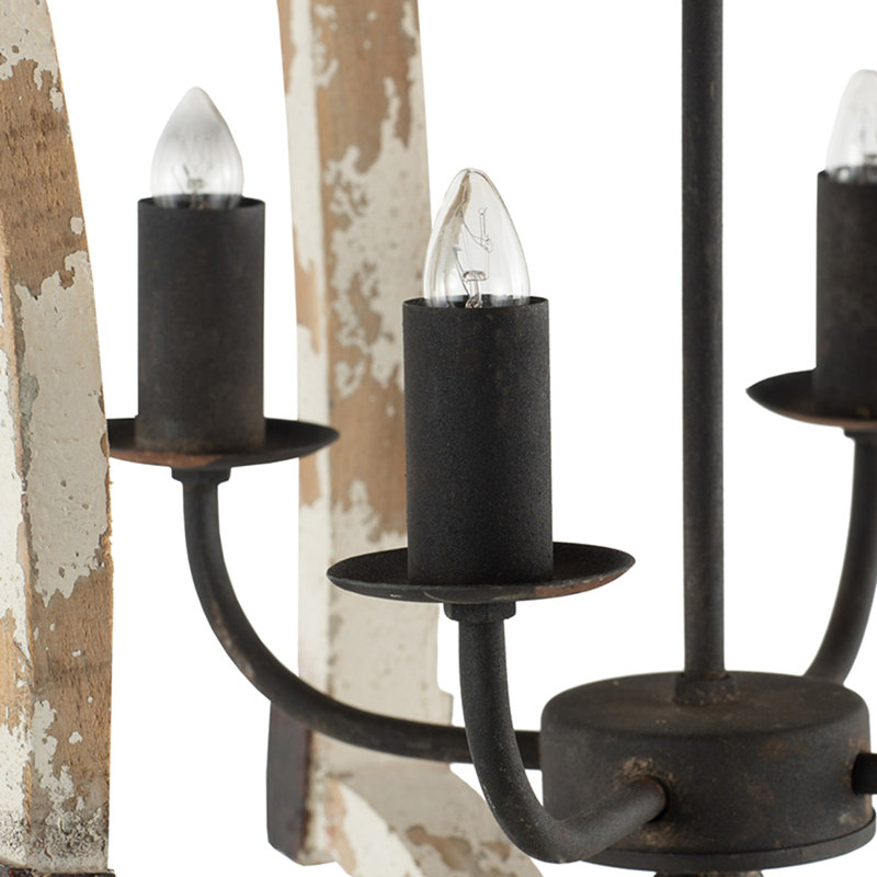 Lustre en bois à quatre lumières