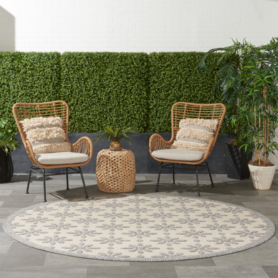 Anneke Floral Indoor / Outdoor Rug