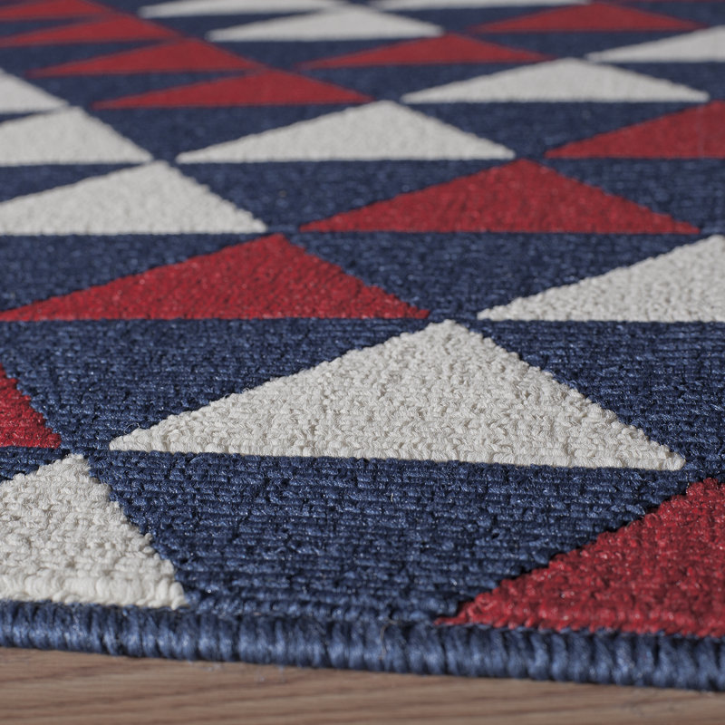 Tapis rouge Turnbow, Rectangle 1 pi 8 po x 3 pi 7 po