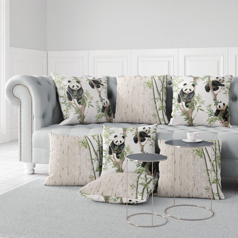 Oreiller réversible intérieur / extérieur Climbing Panda, Vert / beige, H 18 po x l 18 po