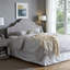 Très grande tête de lit tapissier en tissu gris beige Iridium-773086881