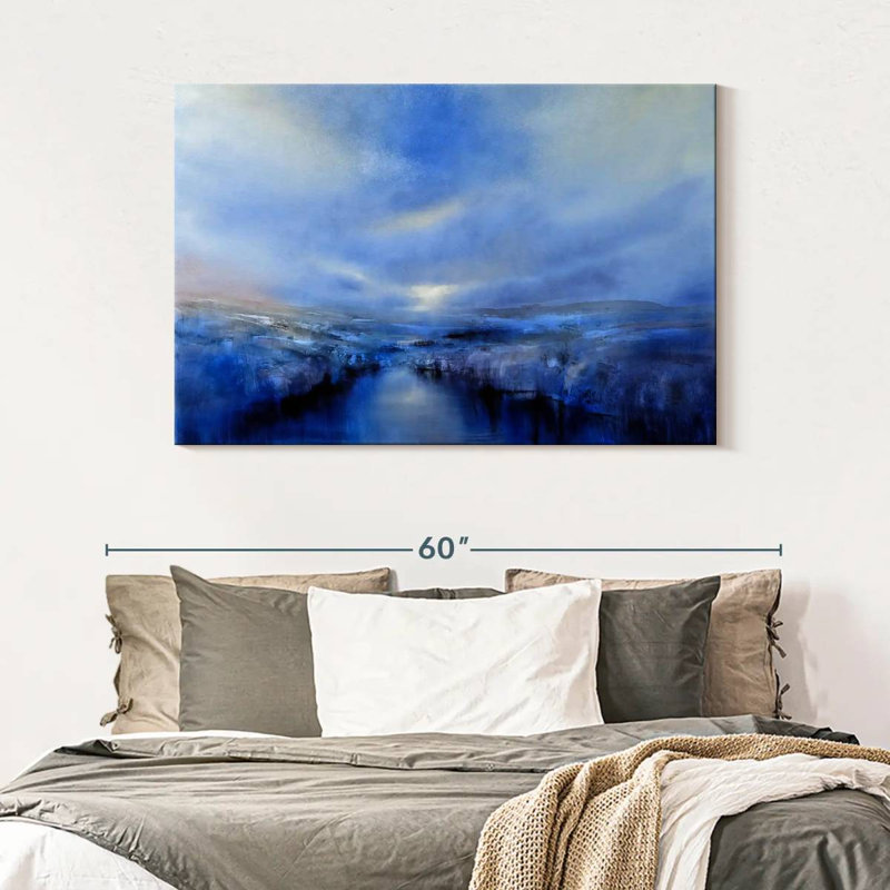 Avery Clearance, 32" H x 48" W
