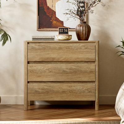 31.4" W 3 - Drawer Dresser