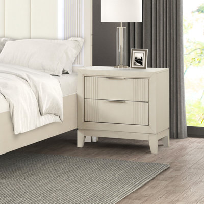 Dalontae Groseiller 2-Drawer Nightstand