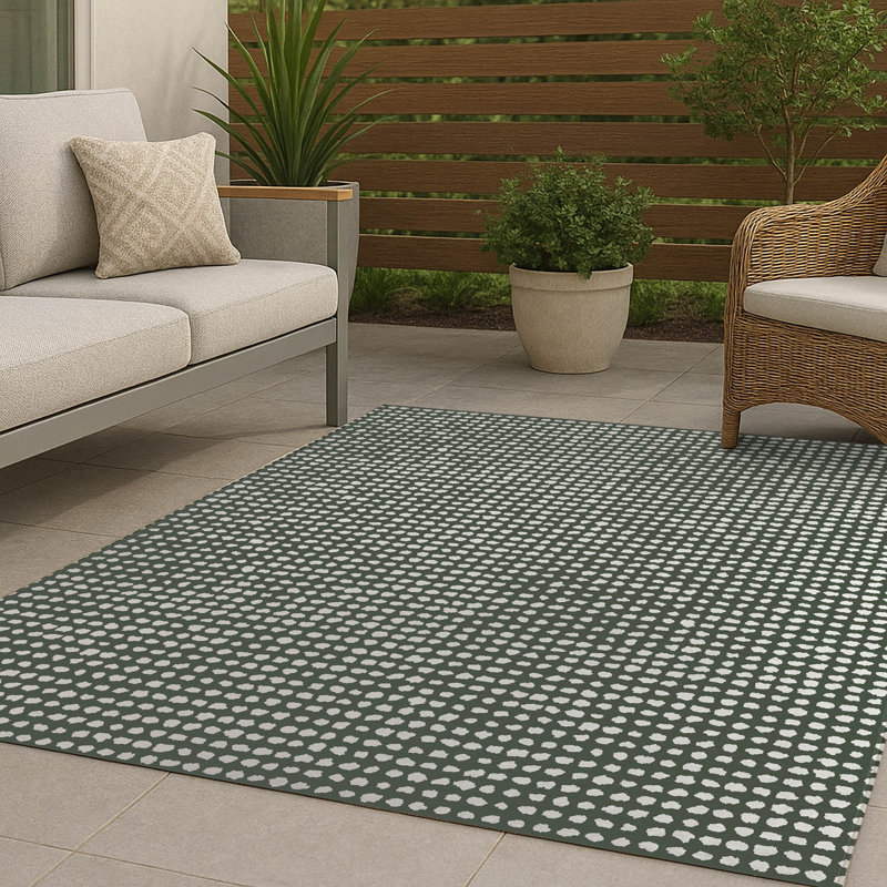 Grunge Row Non-Slip Outdoor Rug, Rectangle 2' x 3'