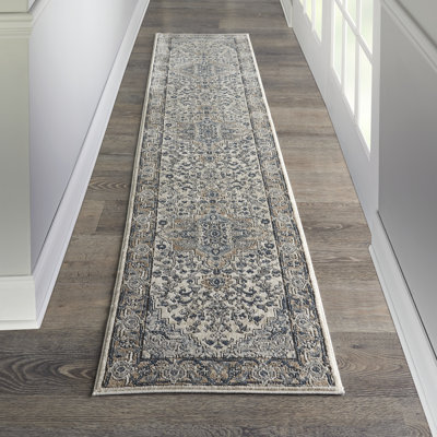 Shaune Oriental Indoor Rug