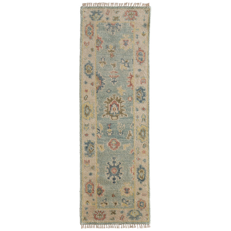 Abinesh Wool Floral Area Rug