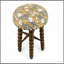 Tabouret de bar rembourré avec structure en bois d'acacia massif Spindle-1024017919
