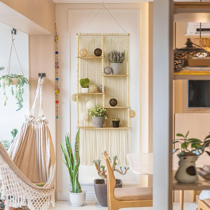 Lace Wall Hanger