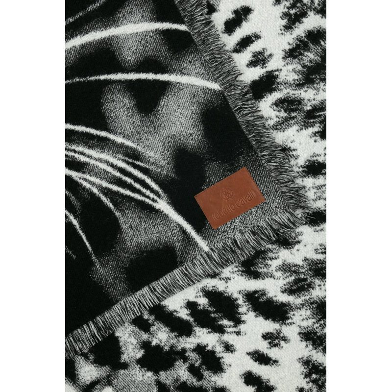 RC Throws Throw Blanket