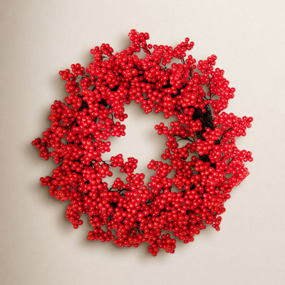 16" Berry Christmas Wreath